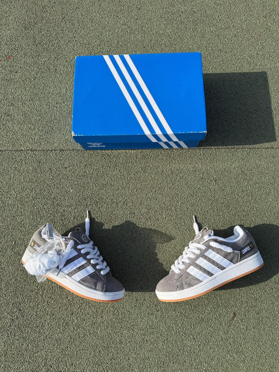 Adidas campus